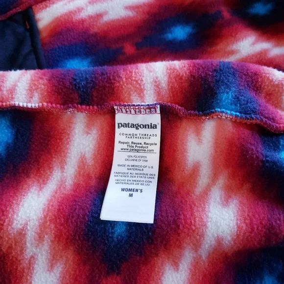 Patagonia Women’s Wild Desert Synchilla Snap T Fleece Pullover Red Aztec Print M - Picture 14 of 16